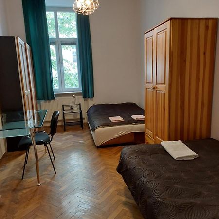Apartment Mariacki Tower Krasków Eksteriør bilde
